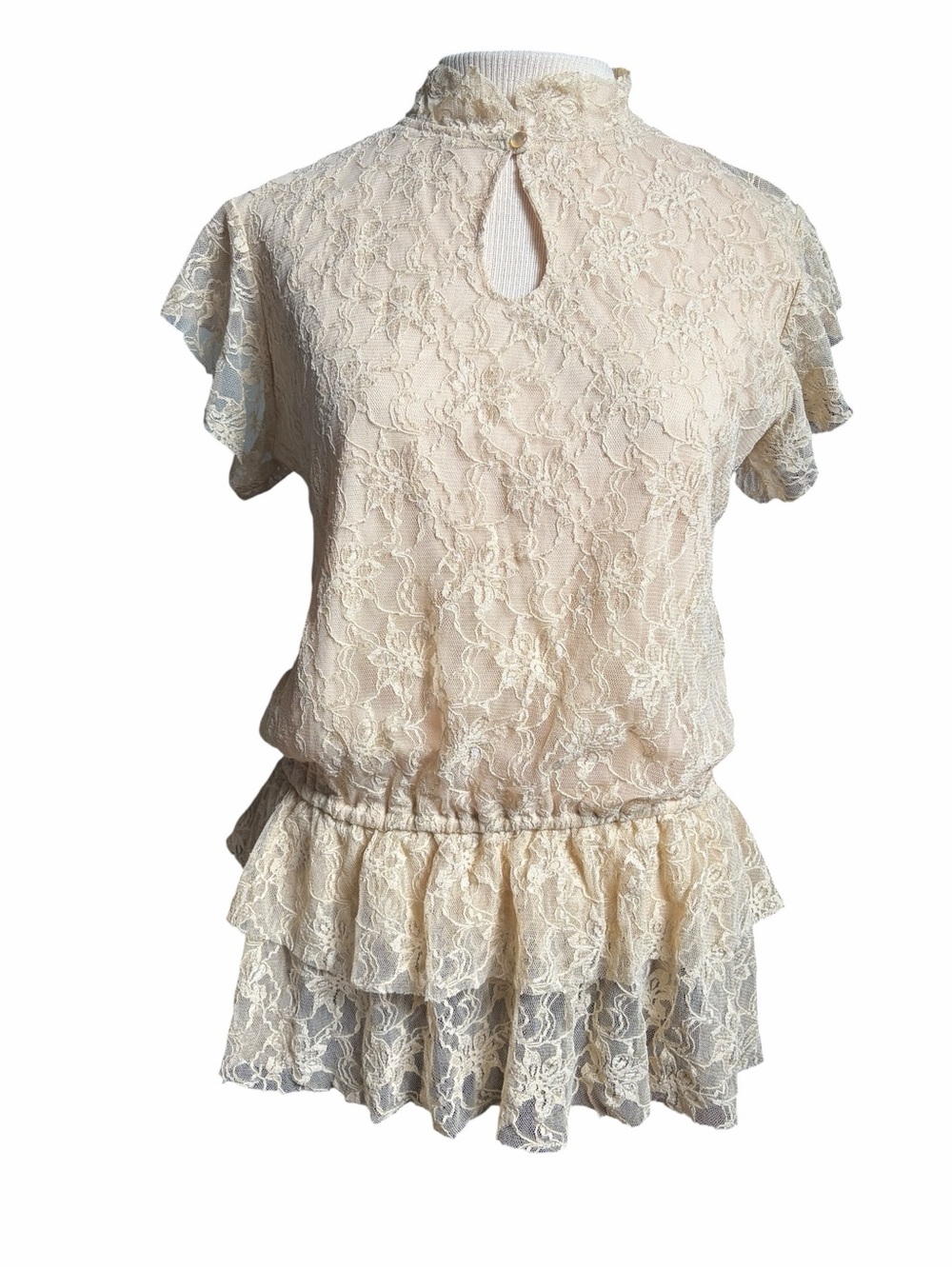 VTG Ivory Lace Mock Neck Ruffle Hem Cottagecore Victorian Romantic Boho Blouse